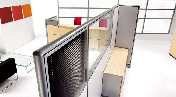 Irodabútor recepció: Xil