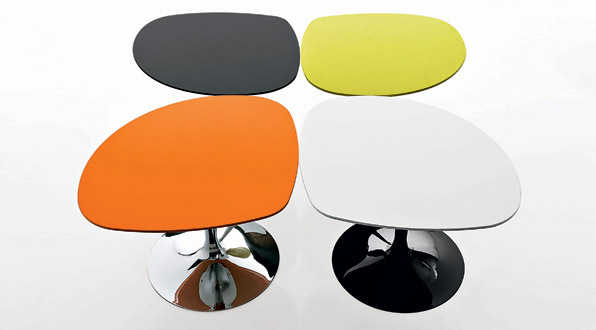 Várótermi dohányzó: Miro